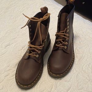 Dr. Martins Air Wave Crazy Horse Leather Boots